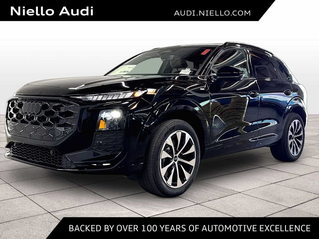 2026 Audi Q3 S line