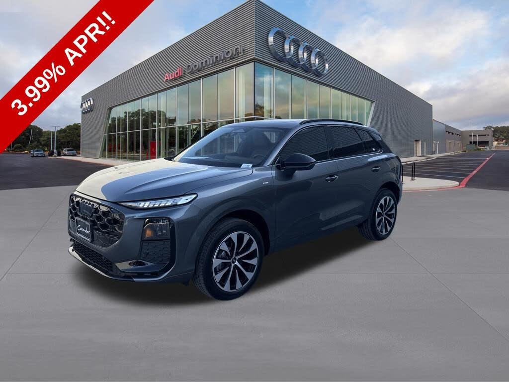 2026 Audi Q3 S line