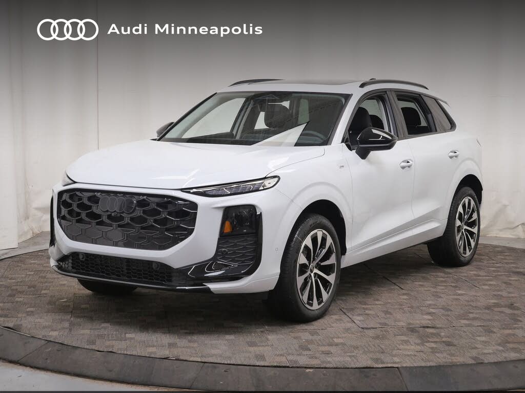 2026 Audi Q3 S line