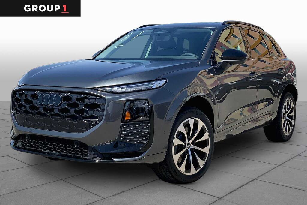 2026 Audi Q3 S line