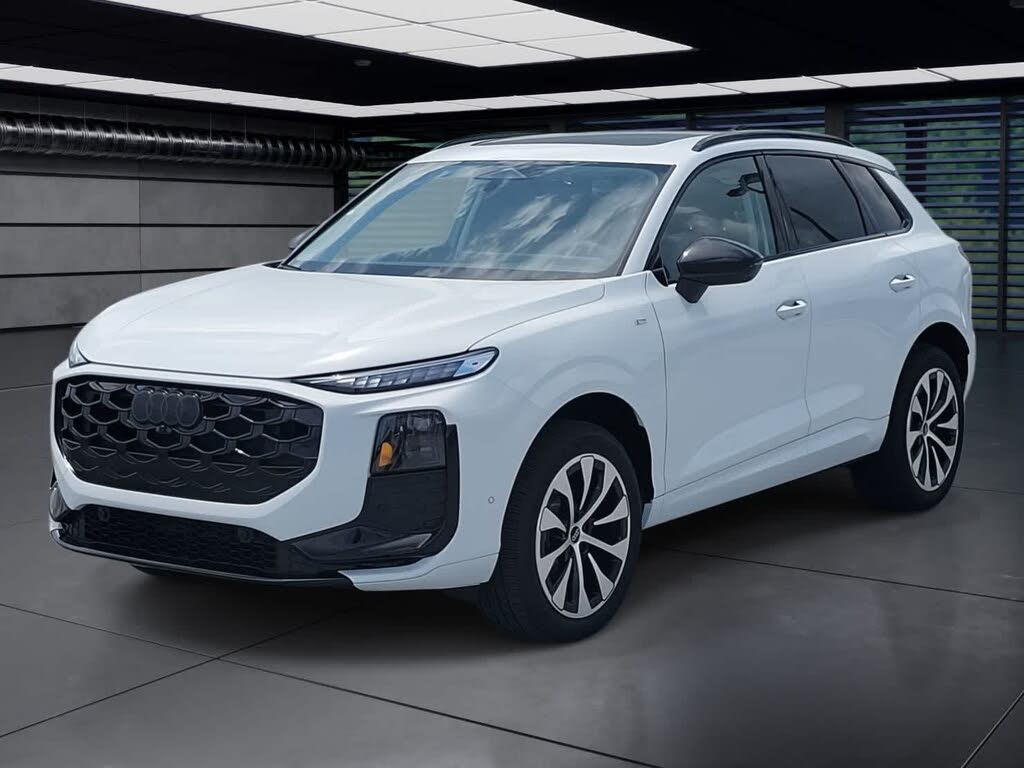 2026 Audi Q3 S line