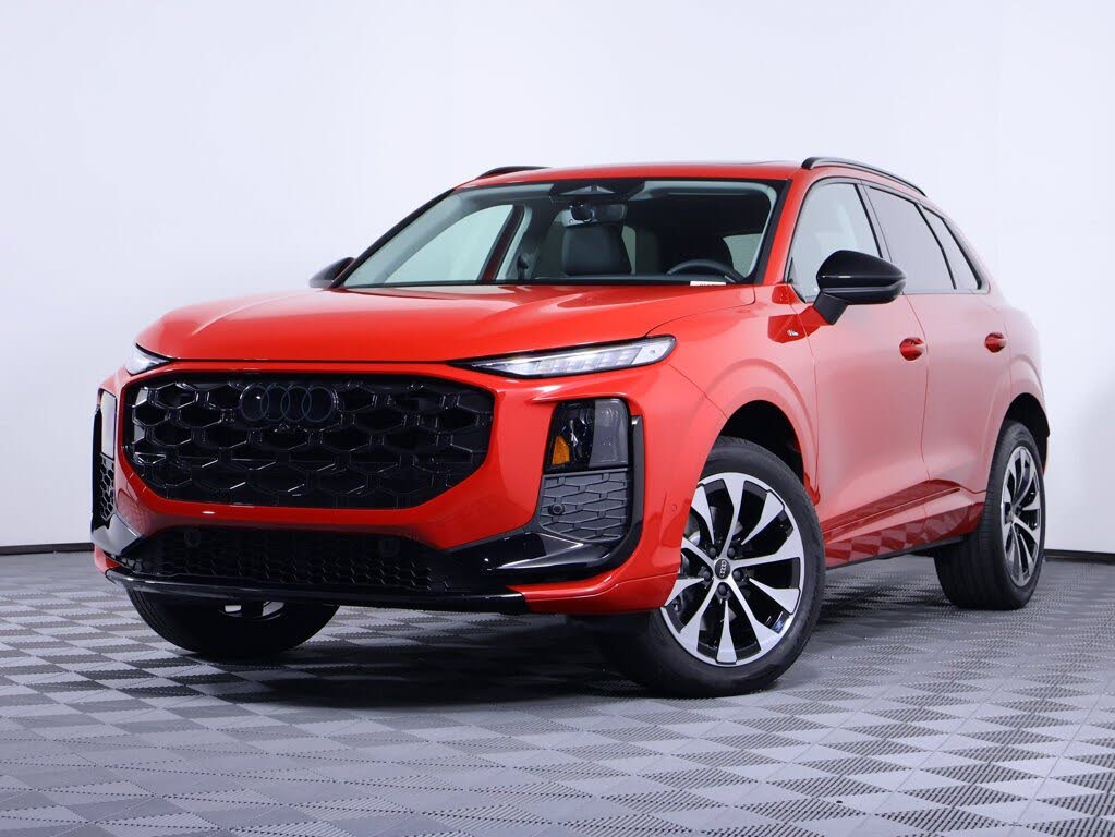 2026 Audi Q3 S line