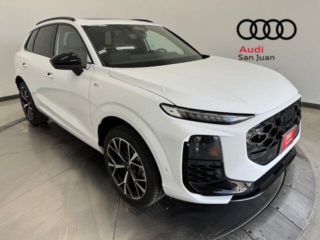 2026 Audi Q3 S line