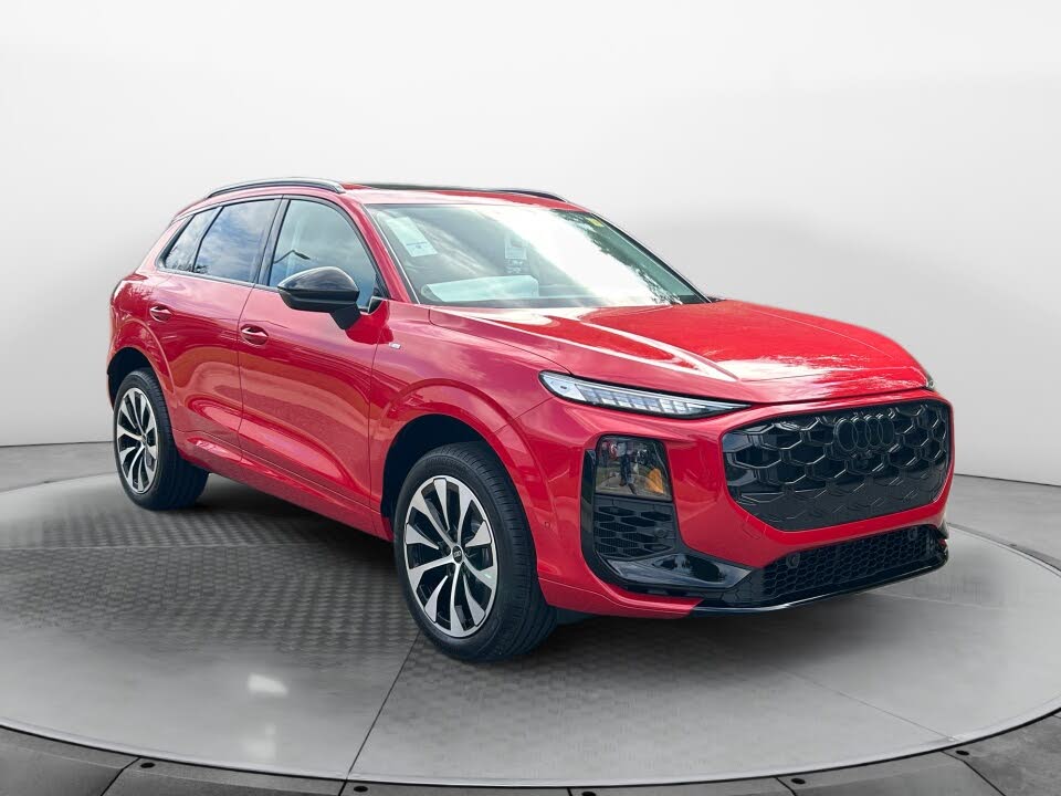 2026 Audi Q3 S line