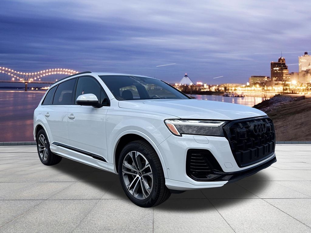 2026 Audi Q7 Premium