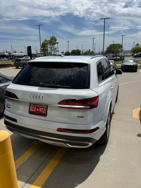 2023 Audi Q7 Premium