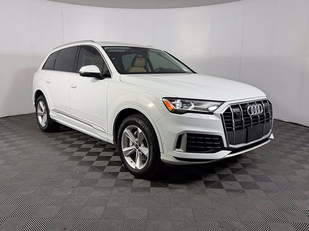 2023 Audi Q7 Premium