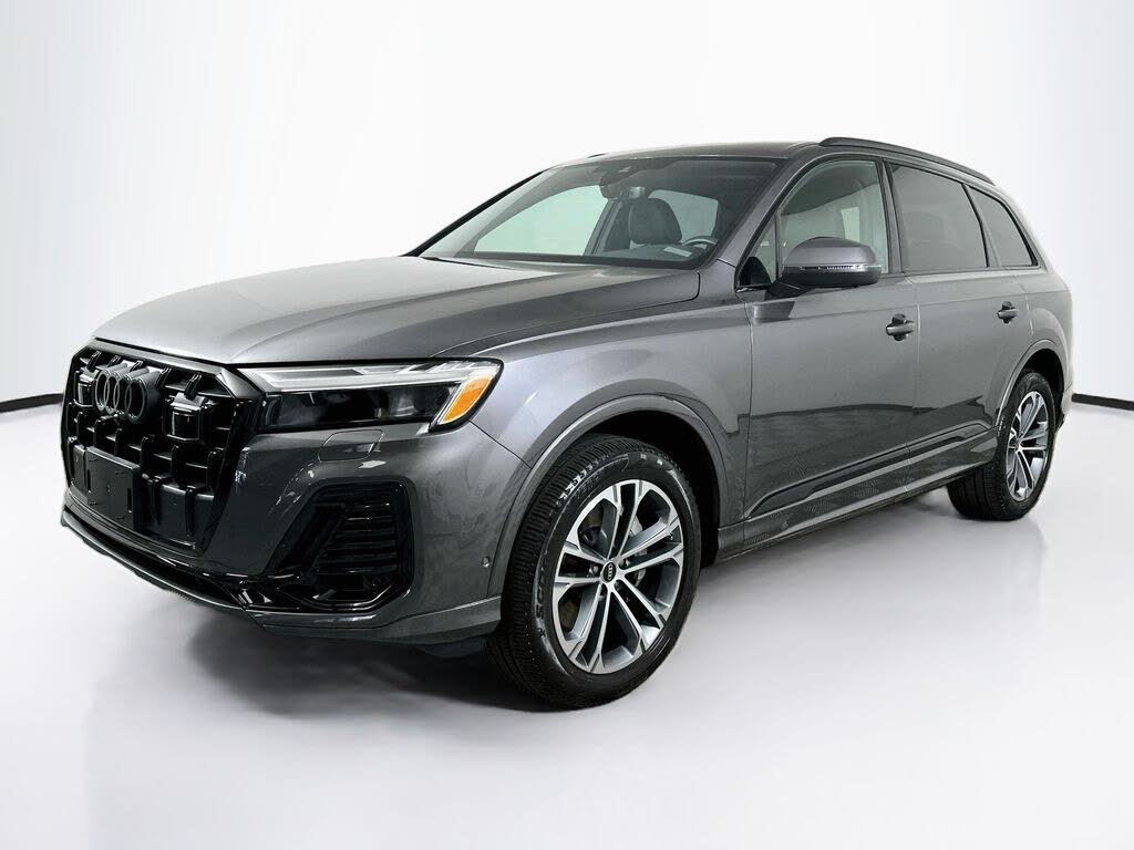 2025 Audi Q7 45 Premium