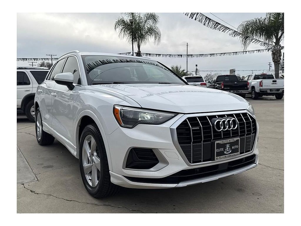 2020 Audi Q3 Premium