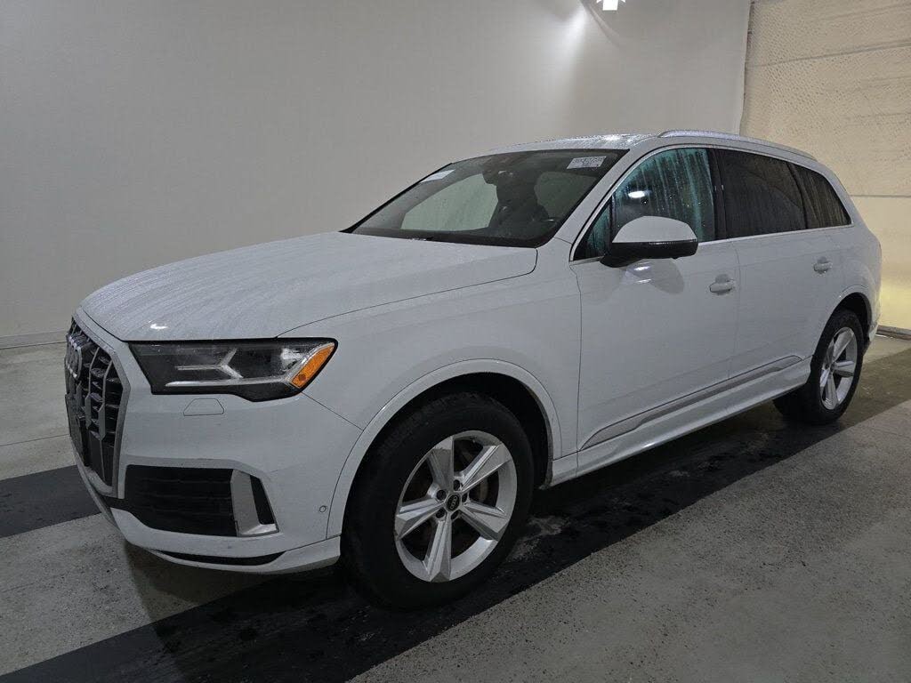 2022 Audi Q7 Premium