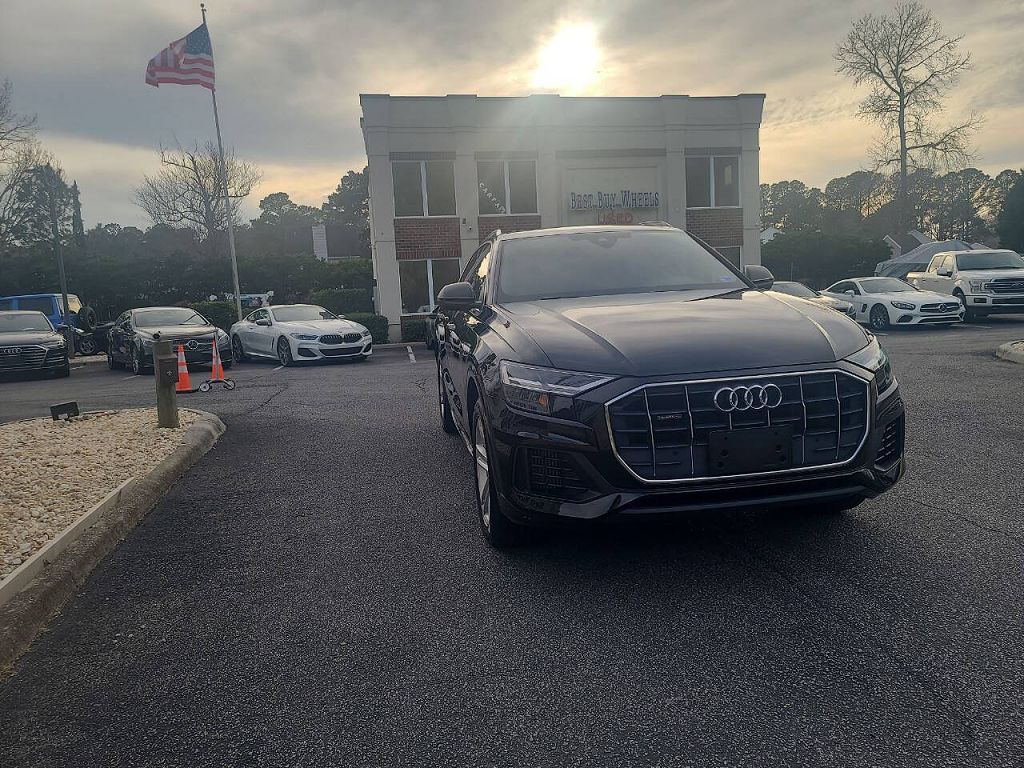 2019 Audi Q8 3.0 TFSI Premium quattro