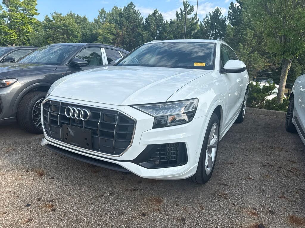 2023 Audi Q8 Premium
