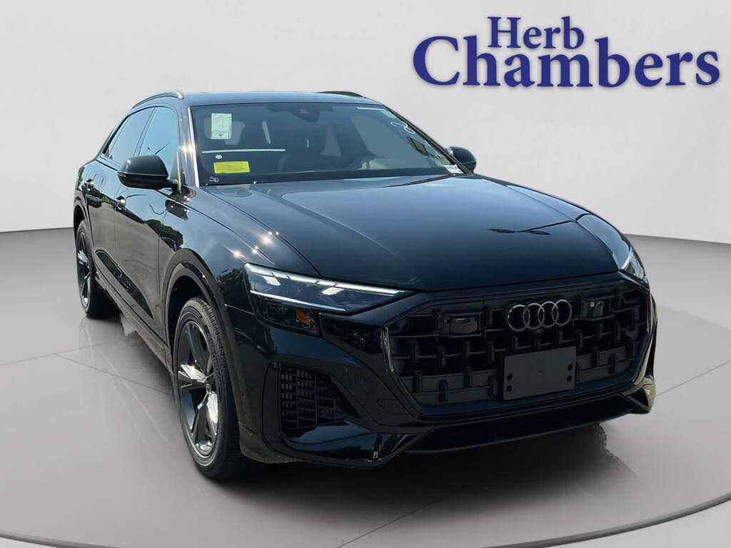 2026 Audi Q8 Premium