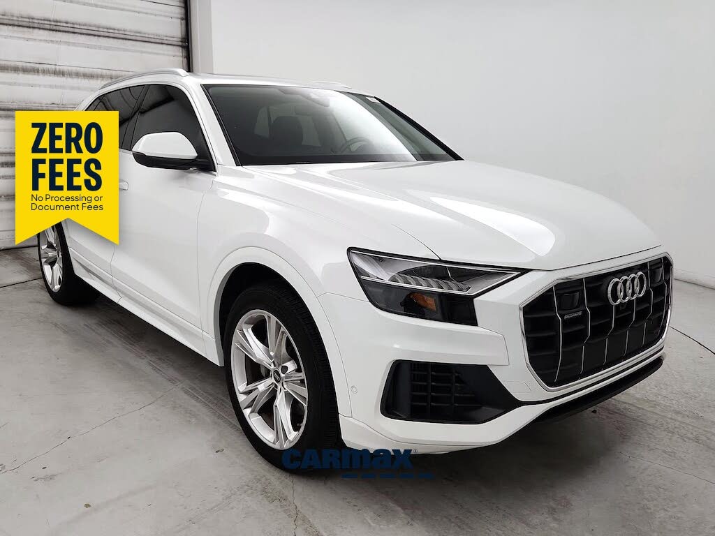 2023 Audi Q8 Premium