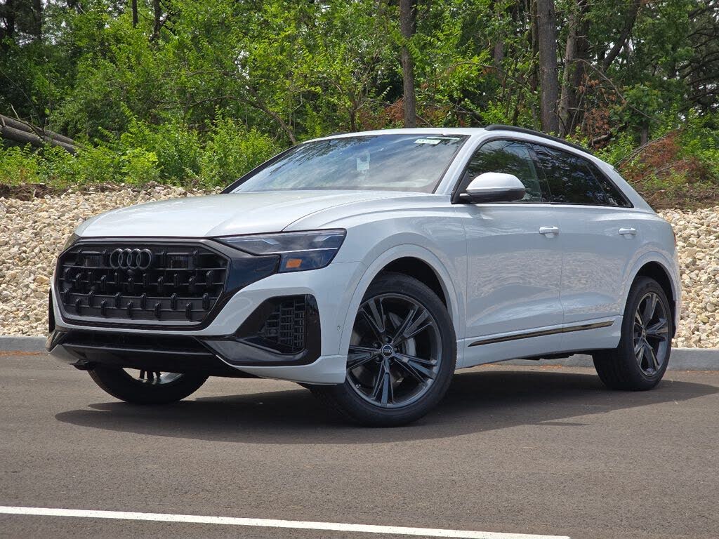 2026 Audi Q8 Premium