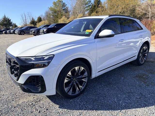 2025 Audi Q8 Premium