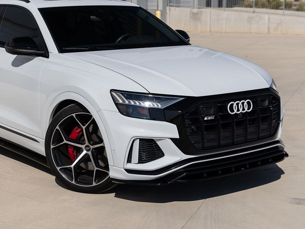 2023 Audi SQ8 Premium Plus