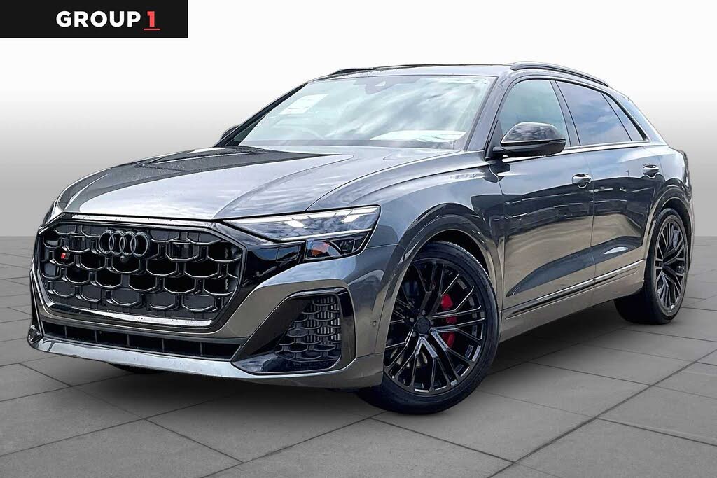2026 Audi SQ8 Premium Plus
