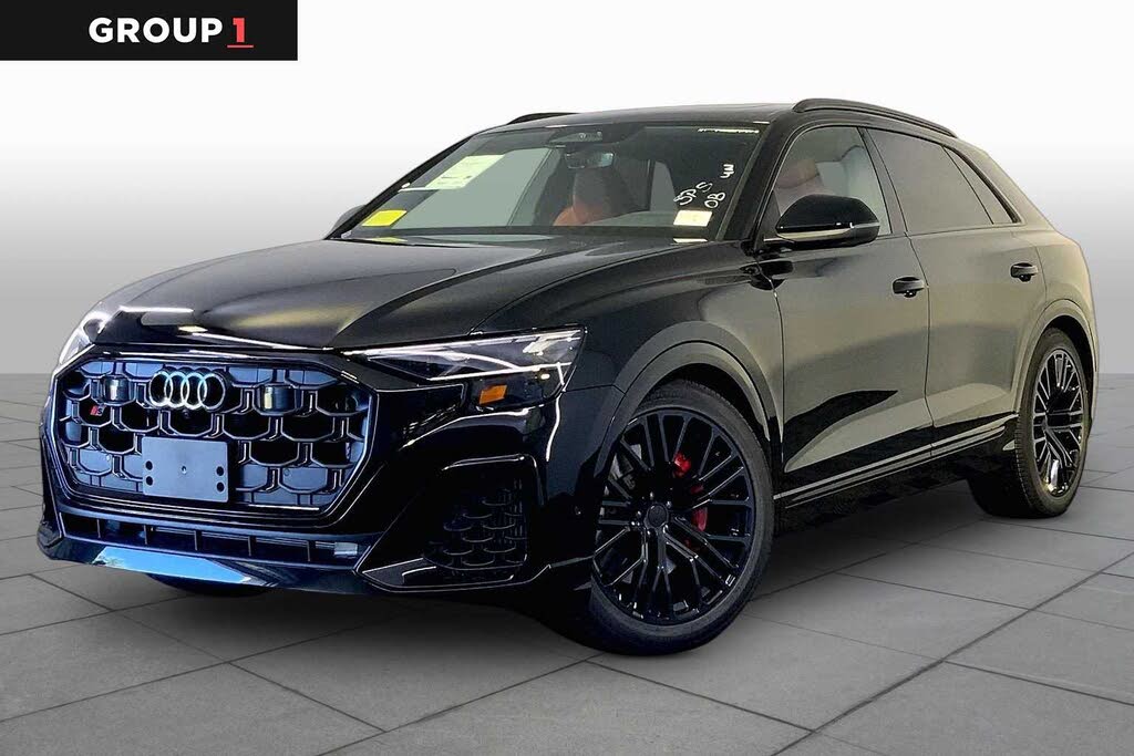 2027 Audi SQ8 Premium Plus