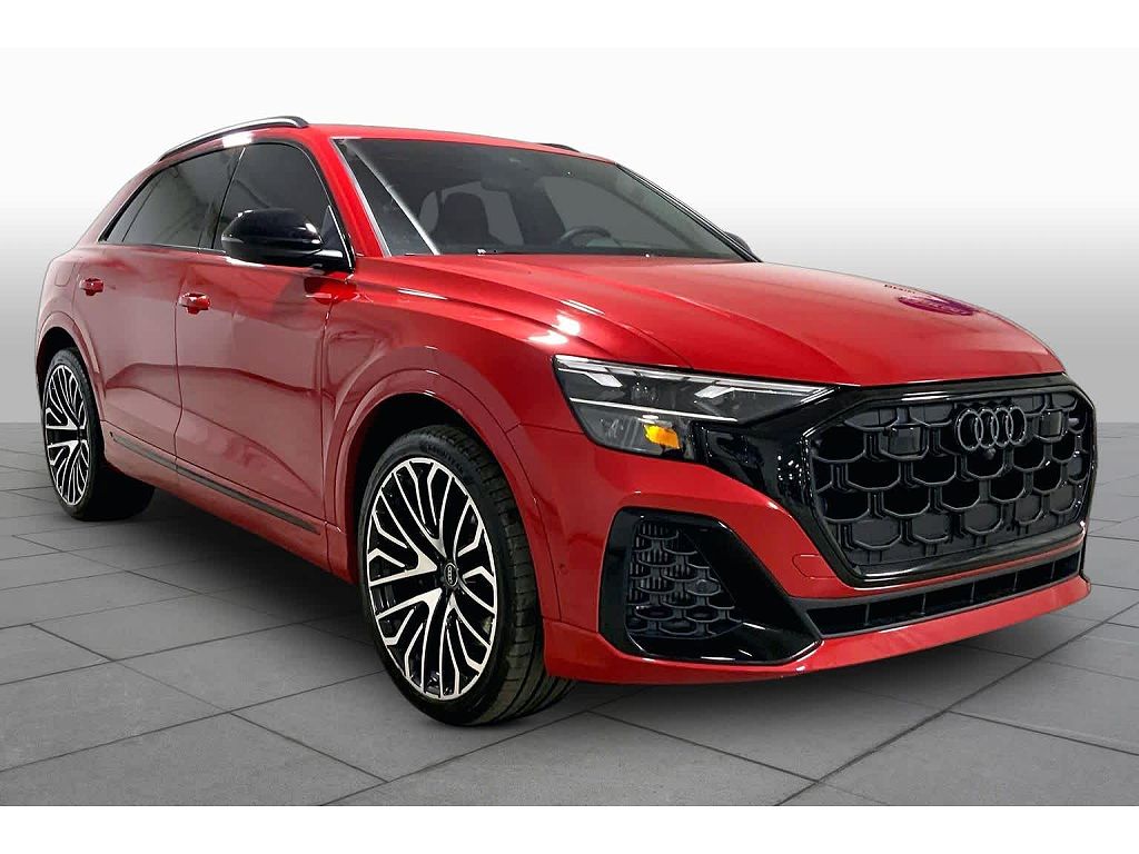 2024 Audi SQ8 Premium Plus