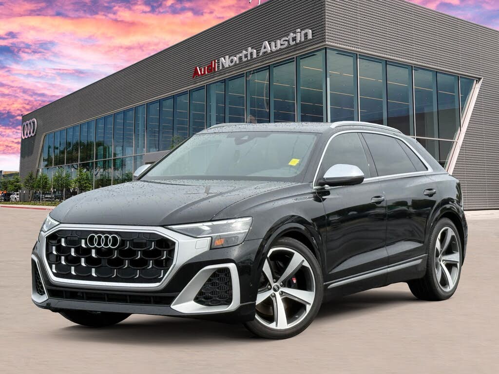 2024 Audi SQ8 Premium Plus