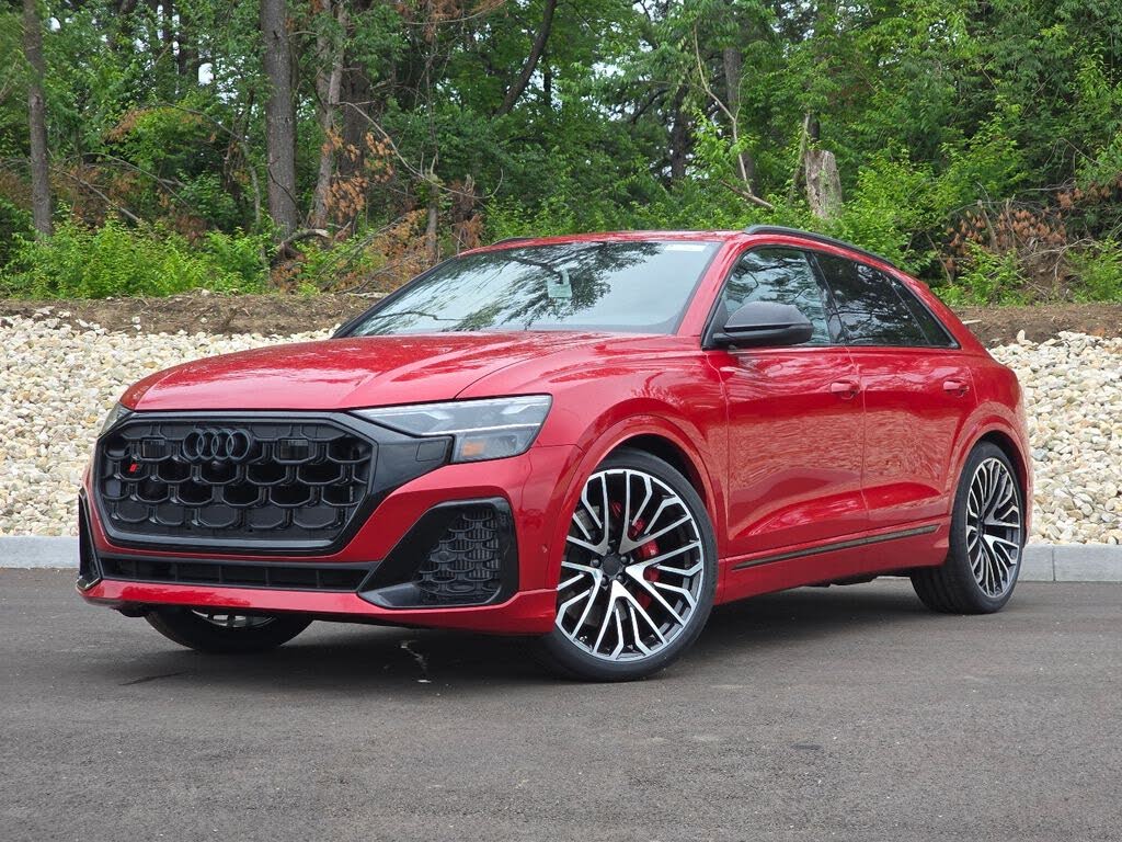 2026 Audi SQ8 Premium Plus