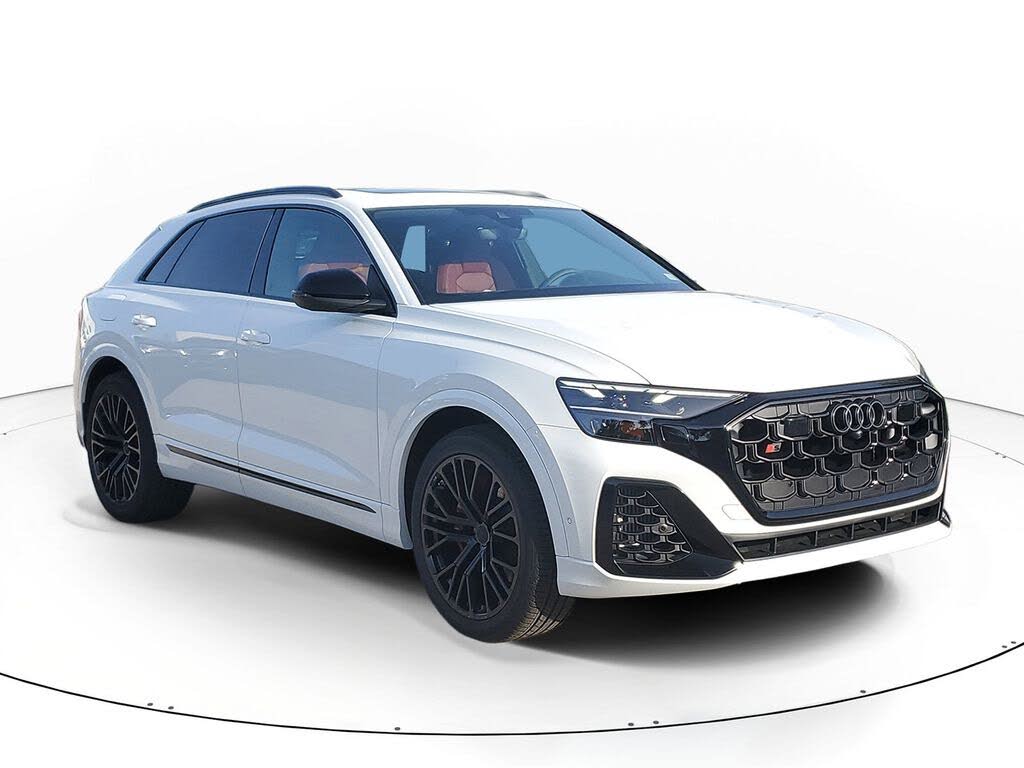 2026 Audi SQ8 Premium Plus