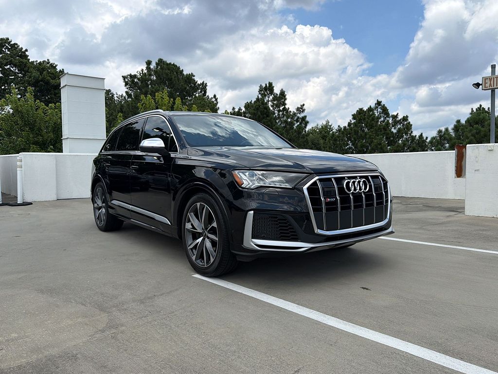 2023 Audi SQ7 Premium Plus