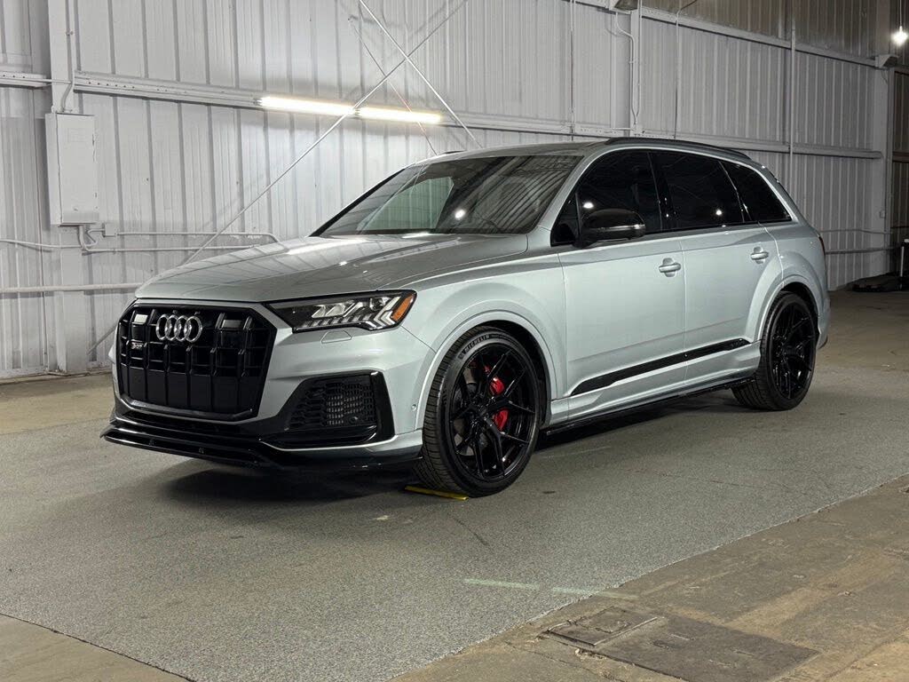 2023 Audi SQ7 Premium Plus