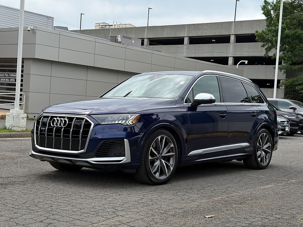 2022 Audi SQ7 Premium Plus