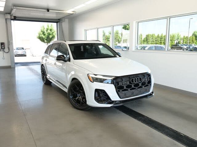 2026 Audi SQ7 Premium Plus