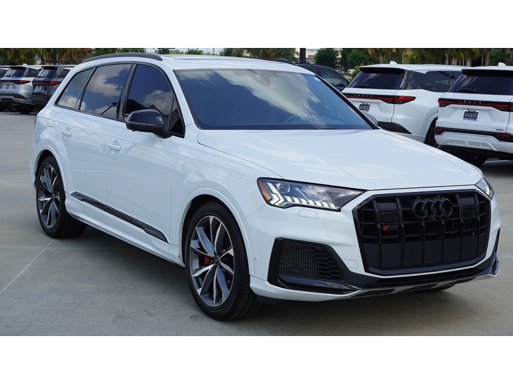 2023 Audi SQ7 Premium Plus