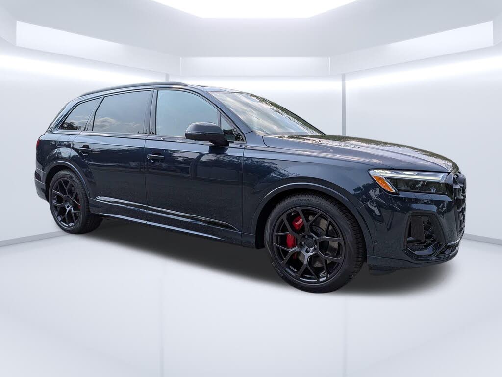 2026 Audi SQ7 Premium Plus