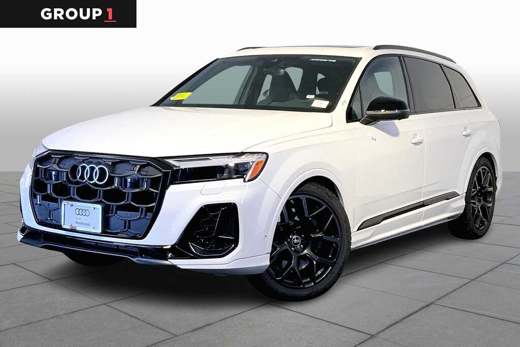 2026 Audi SQ7 Premium Plus