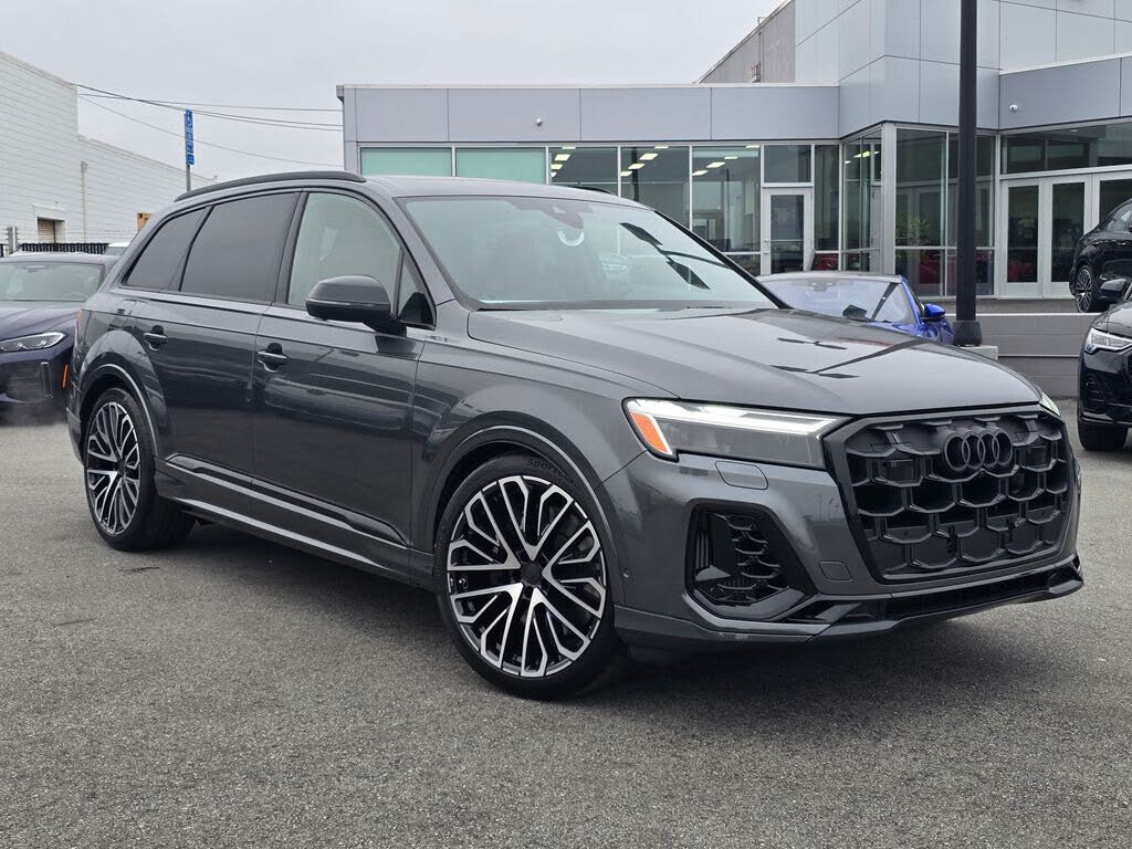 2026 Audi SQ7 Premium Plus