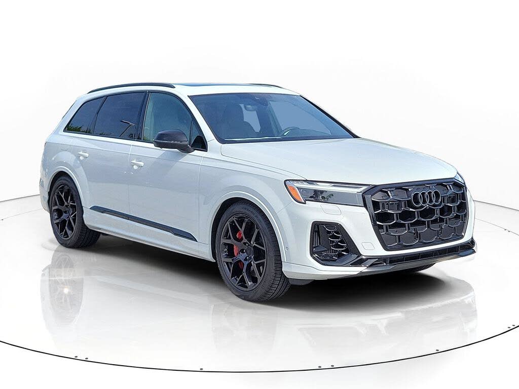 2026 Audi SQ7 Premium Plus