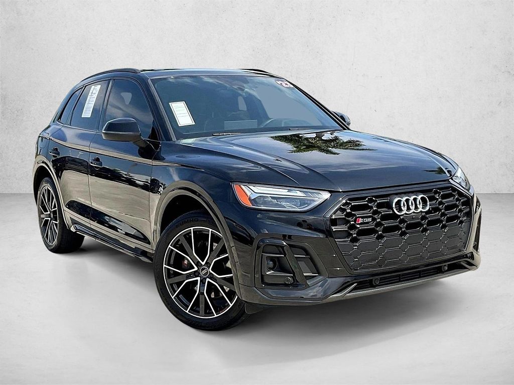 2023 Audi SQ5 Premium Plus