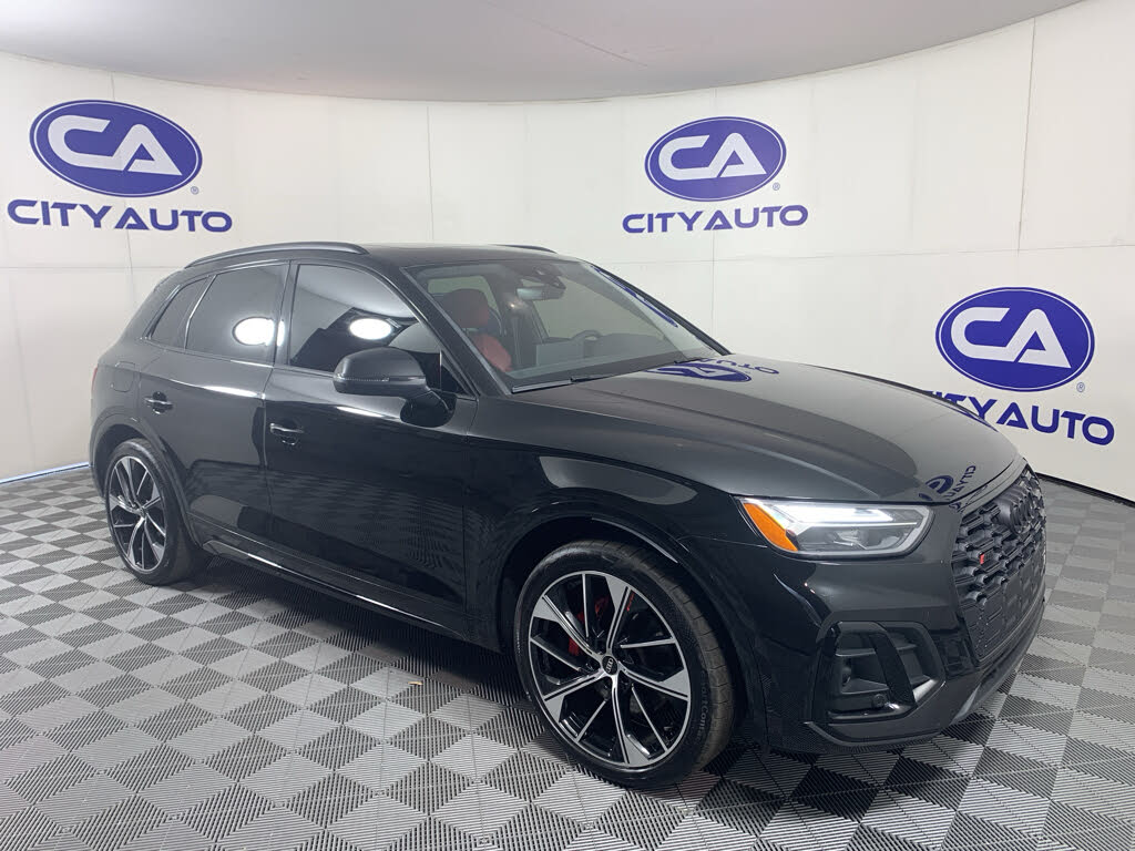 2023 Audi SQ5 Premium Plus