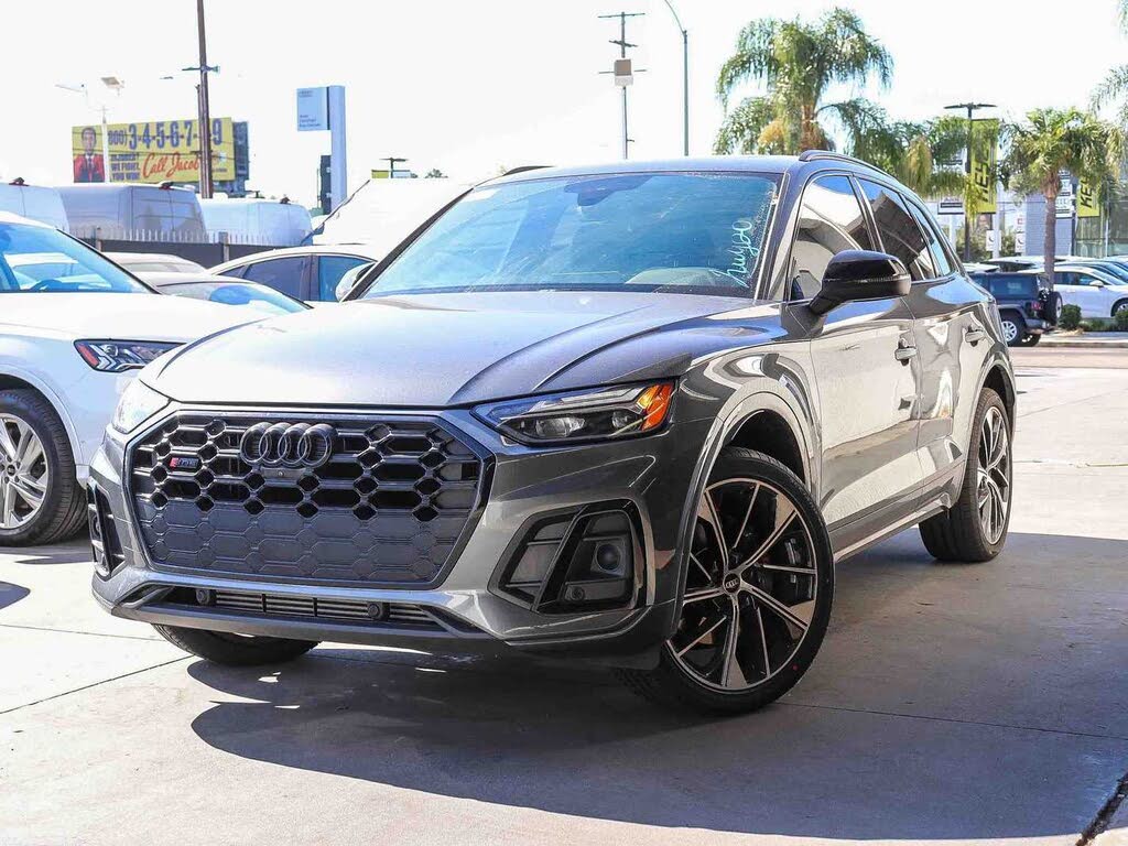 2023 Audi SQ5 Premium Plus