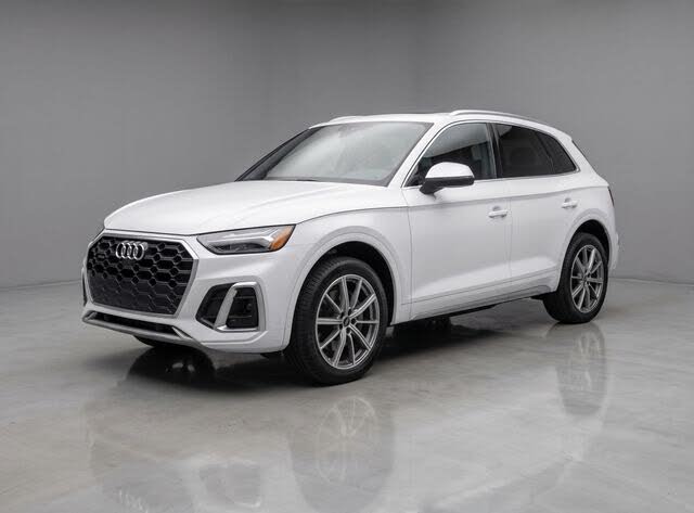 2023 Audi SQ5 Premium Plus