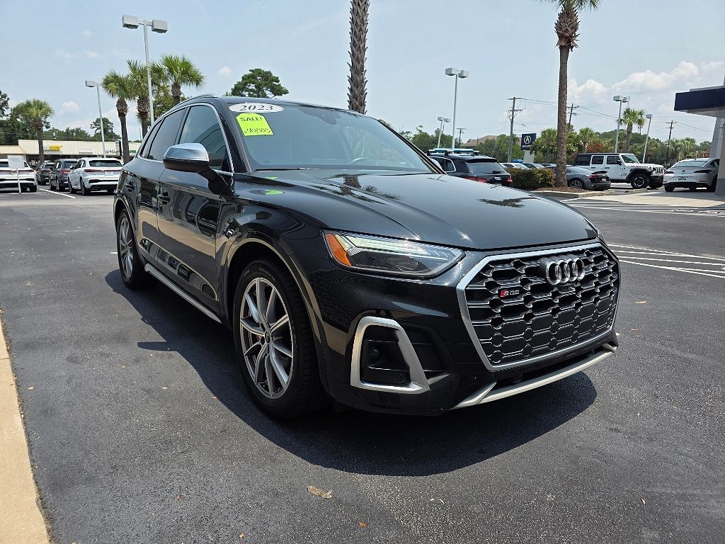 2023 Audi SQ5 Premium Plus