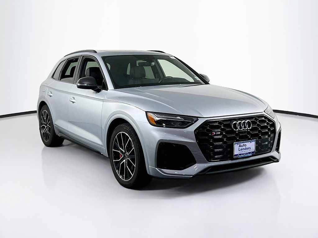 2023 Audi SQ5 Premium Plus
