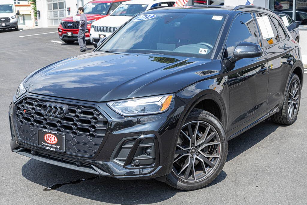 2023 Audi SQ5 Premium Plus