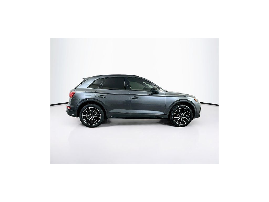 2023 Audi SQ5 Premium Plus