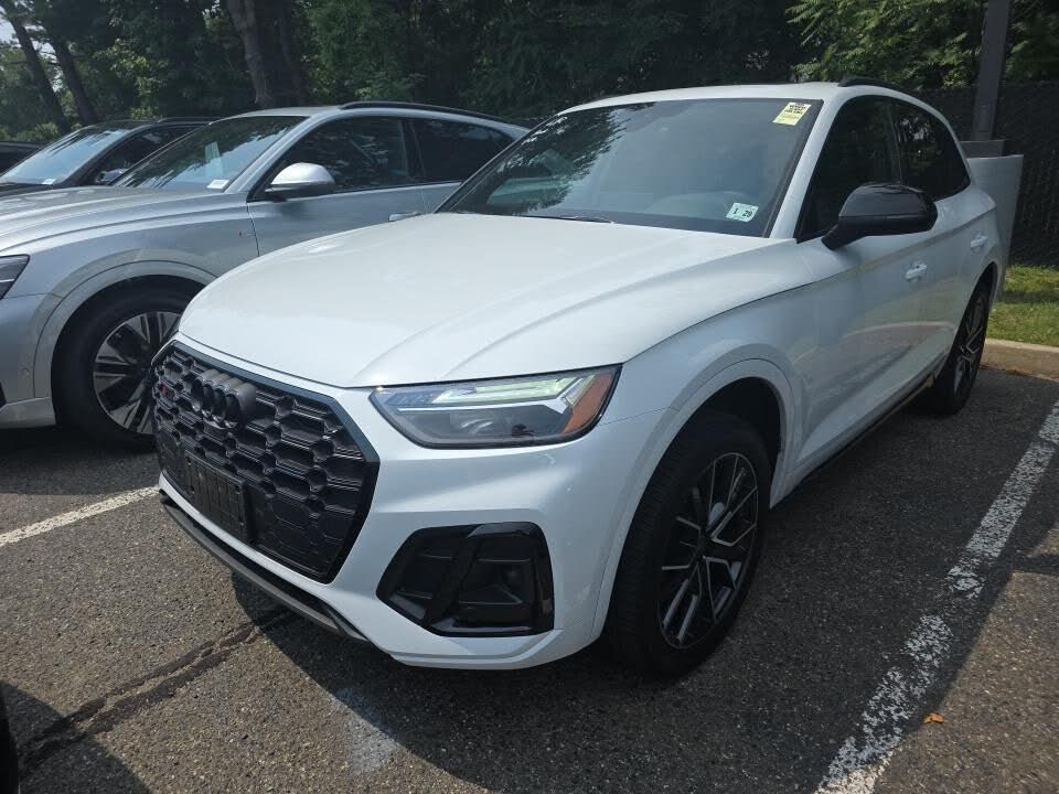 2024 Audi SQ5 Premium Plus
