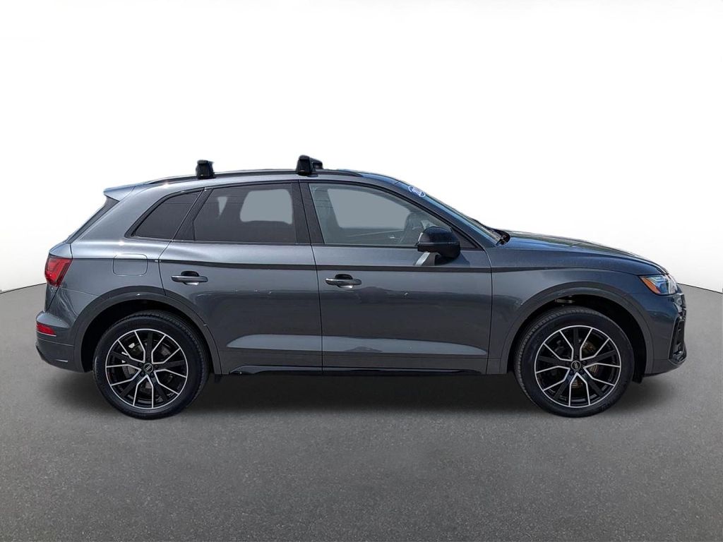2023 Audi SQ5 Premium Plus quattro