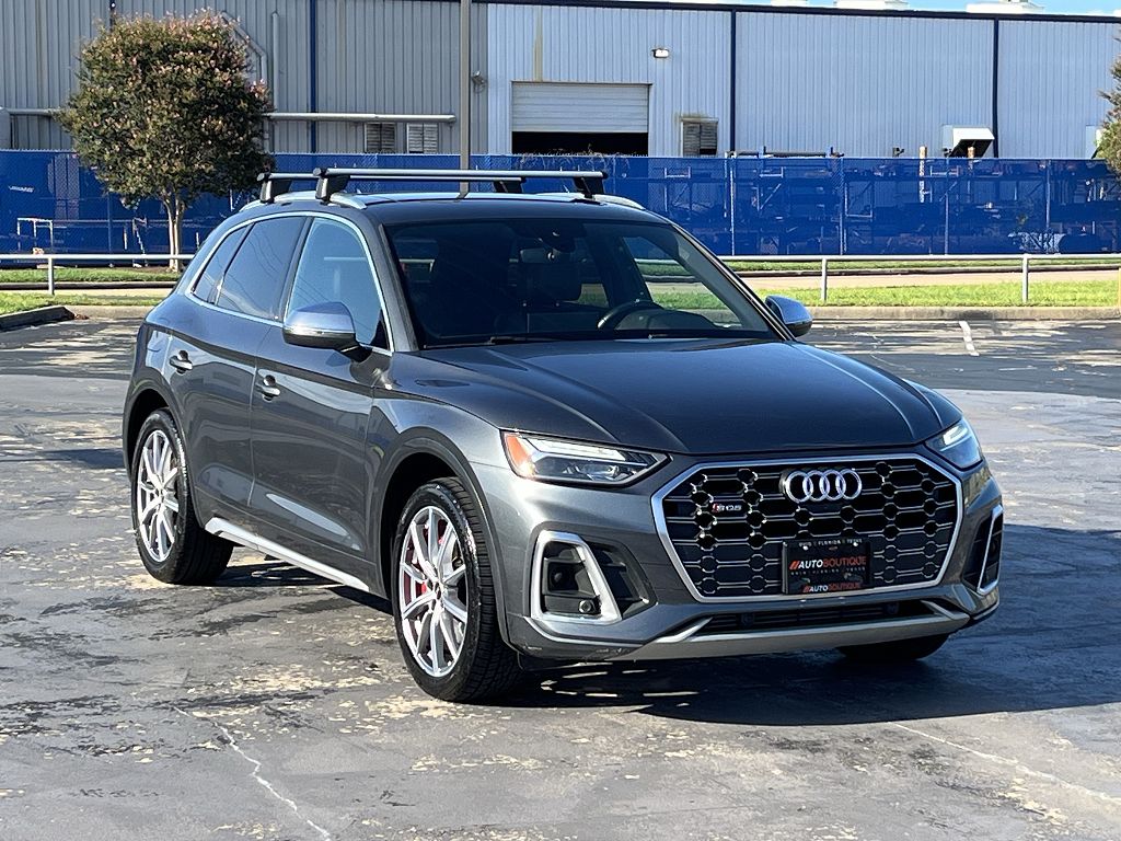2023 Audi SQ5 Premium Plus