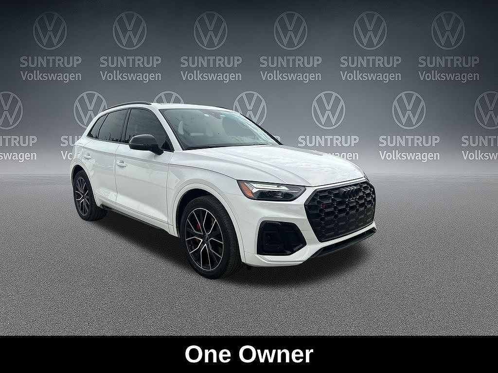 2023 Audi SQ5 Premium Plus