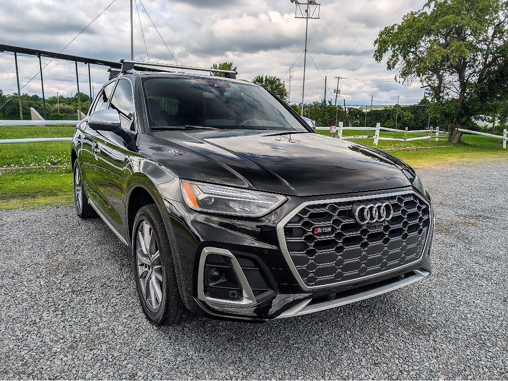 2023 Audi SQ5 Premium Plus