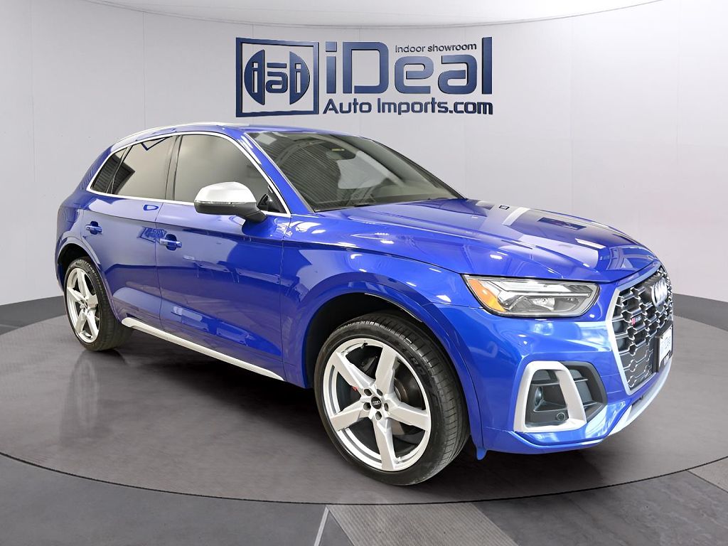 2022 Audi SQ5 Premium Plus